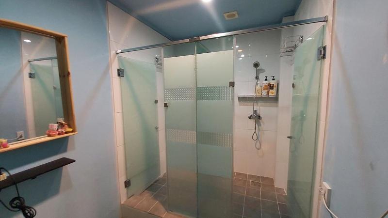 Buzz Guesthouse Hostel Сеул Екстер'єр фото