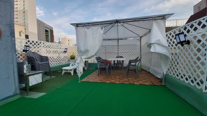 Buzz Guesthouse Hostel Сеул Екстер'єр фото